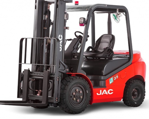 Бензиновый автопогрузчик JAC CPQD35