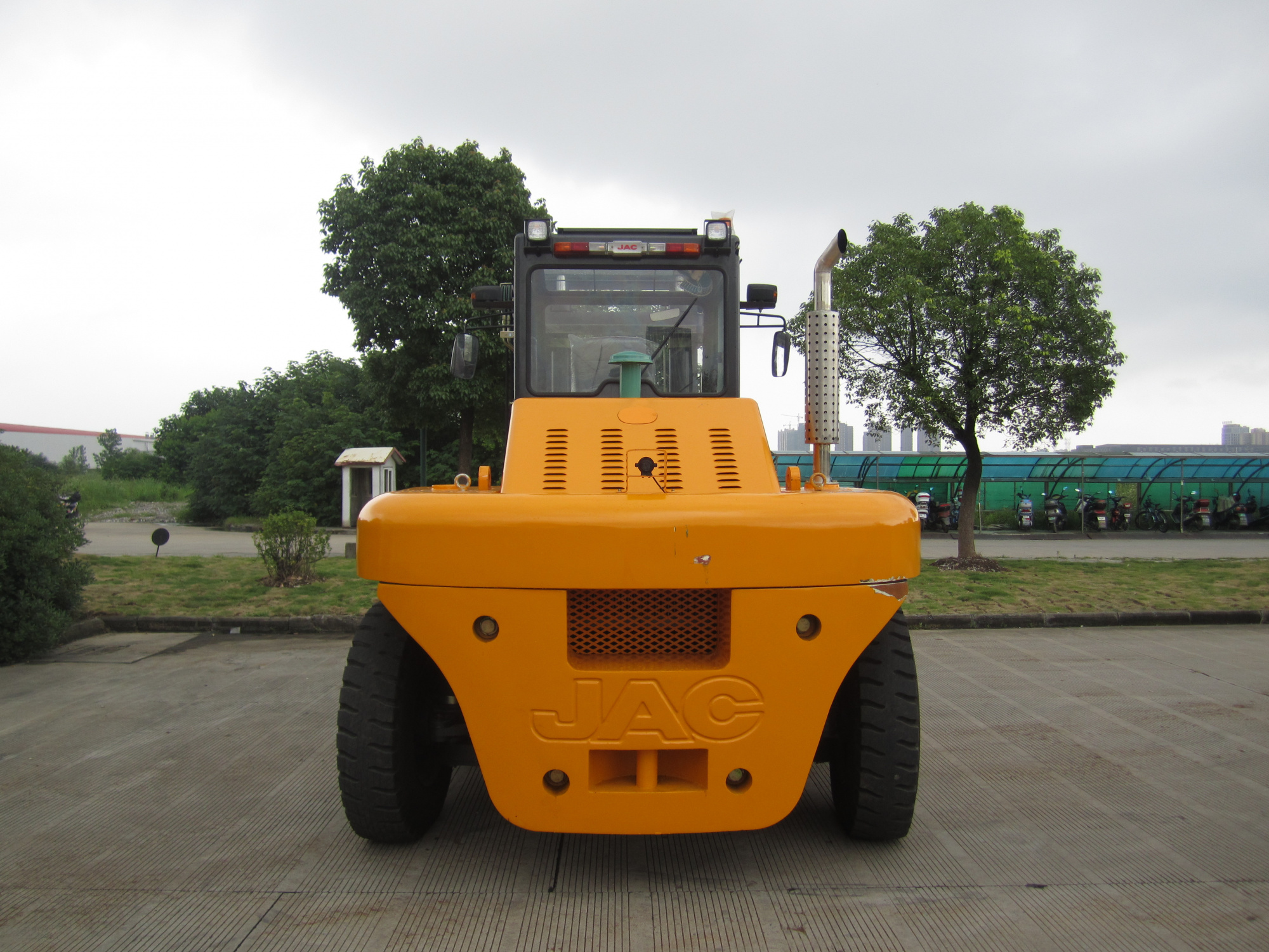 Дизельный автопогрузчик JAC CPCD180